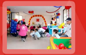 Gimnasio infantil, payasos, mimos y talleres recreativos.